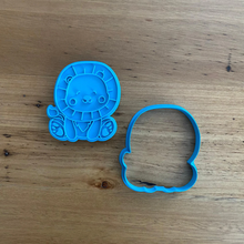 Load image into Gallery viewer, Cookie Cutter &amp; Embosser Stamp - Lion Style #1 Supplies Cookie Cutter Store   