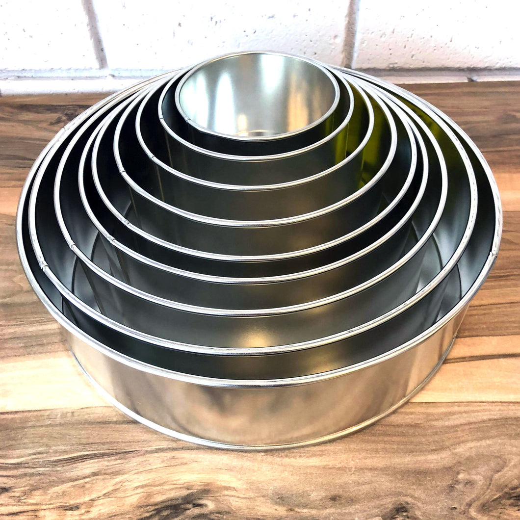 11 inch best sale cake tin